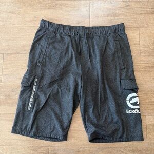 Ecko Unlimited Men's Heather Charcoal Cargo Shorts with Logo size large